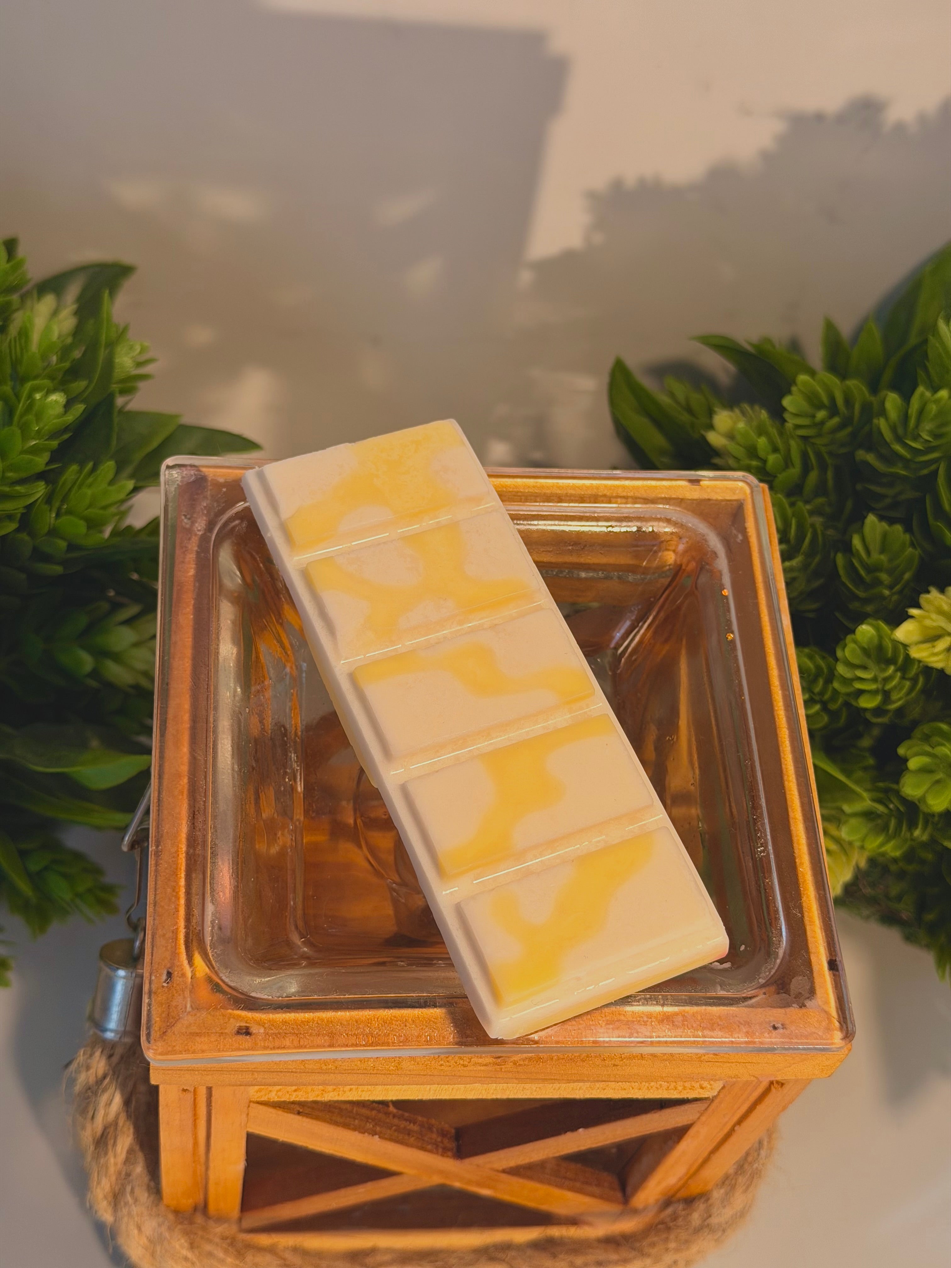 Banana Souffle wax melt