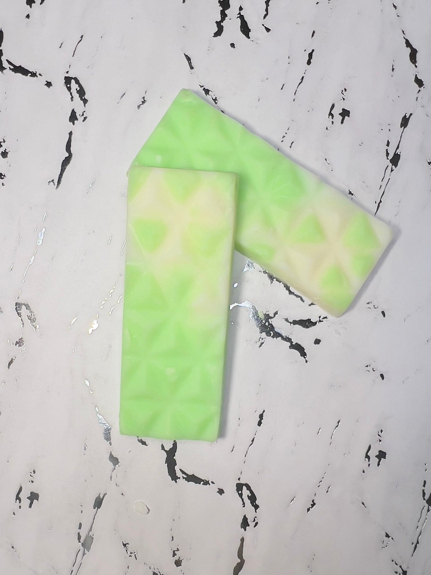 Key lime wax melt